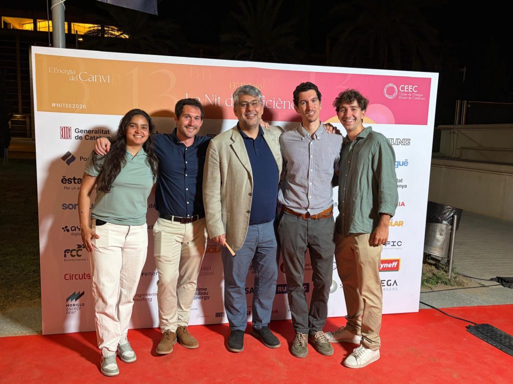El equipo de Impulso Solar también asistió a la jornada, que reunió a más de 750 profesionales, empresas, administraciones públicas y entidades comprometidas con el futuro energético de Cataluña.